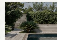 Terrasse et piscine parfaitement entretenues